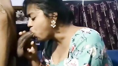Apne yaar ko blowjob deti Punjabi bhabhi ki XXX Sex Video