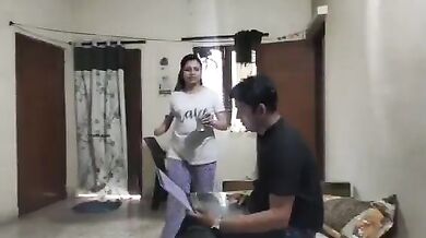 Ghar mein bana desi husband-wife ka Private Sex MMS Clip