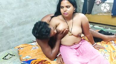 Bangla housewife ki bed par chudai wali Bengali Sexy Video