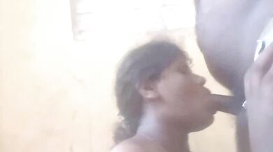 Chennai housewife ki erotic blowjob wala Tamil XXX Clip