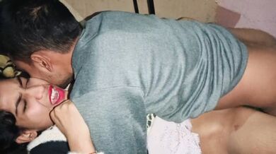 Gharwali ki mast chudai wali homemade Indian Porn Film