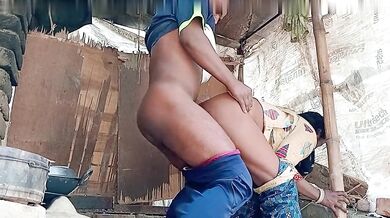 Dehati aurat ki doggy position chudai wali Indian Porn Film