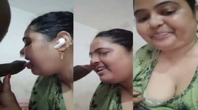 Kaala lund choosti big boobs housewife ki Desi Sex Video