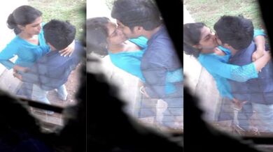 Khidki se record kiya girlfriend-boyfriend ka hot romance