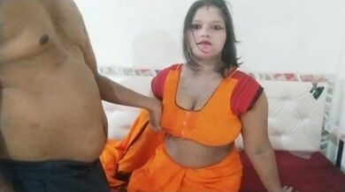 Moti gaand wali sexy housewife ki doggy position chudai