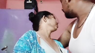 Husband-wife ke erotic romance se bhari XXX Desi Sex Reel