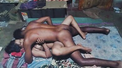 Village husband-wife ki erotic chudai wala Indian Sex Clip