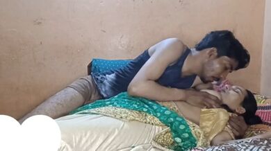Sexy kamwali bai ki chudai wali Erotic Indian Blue Film