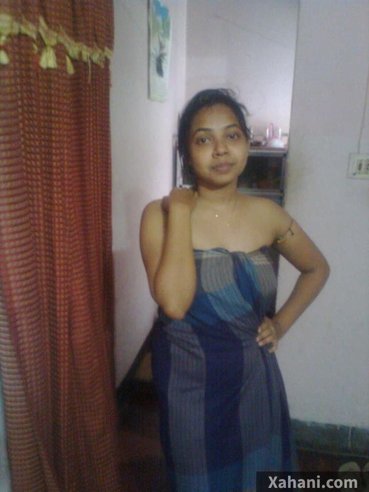 Uski facial expression sab keh deti hai, "Mujhe abhi chod daal!!"